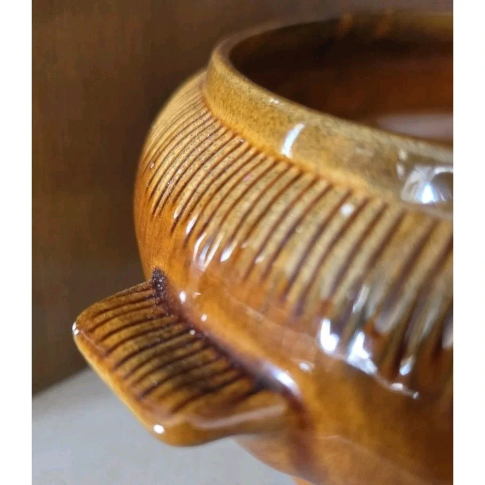 VTG Calif USA CF 37 Brown Drip Glaze Pottery Chicken Hen Casserole Bottom Only